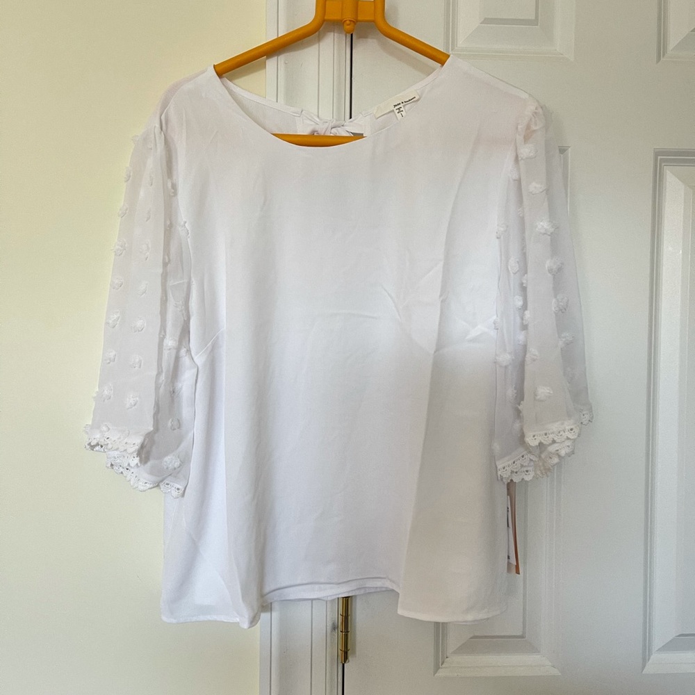 NWT June & Hudson Top - Size Large